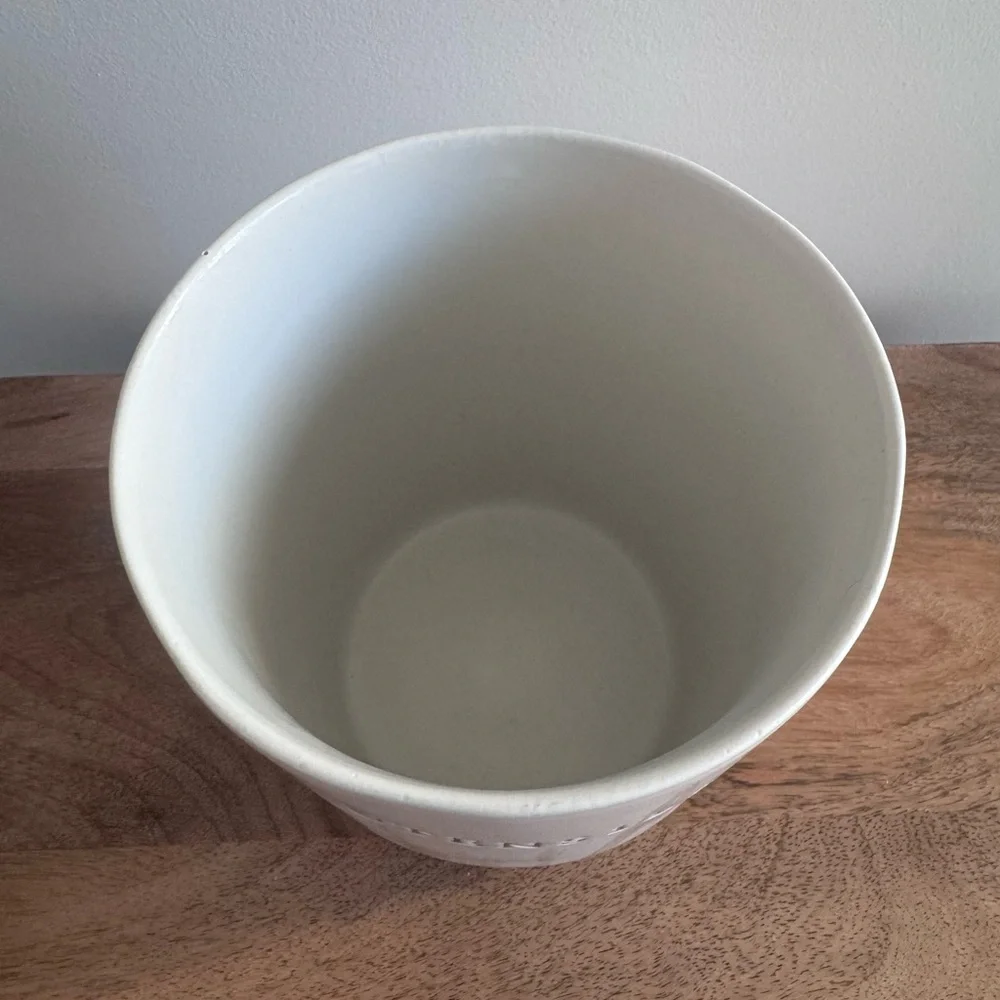 Hearth & Hand Stoneware Utensil Holder in cream - Picture 3 of 4